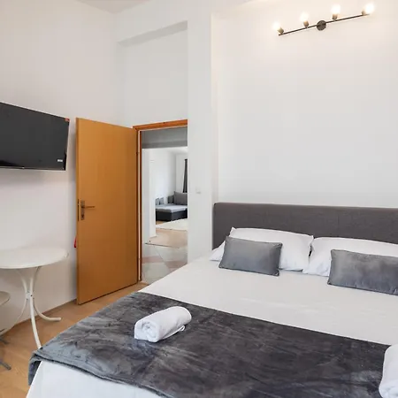 The Platinum Penthouse شقة